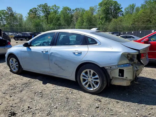 1G1ZD5ST3JF118843 2018 CHEVROLET MALIBU - Image 2