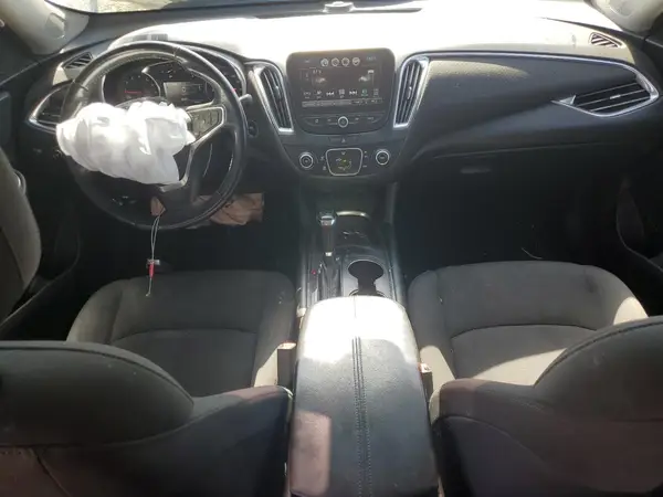 1G1ZD5ST3JF124111 2018 CHEVROLET MALIBU - Image 8
