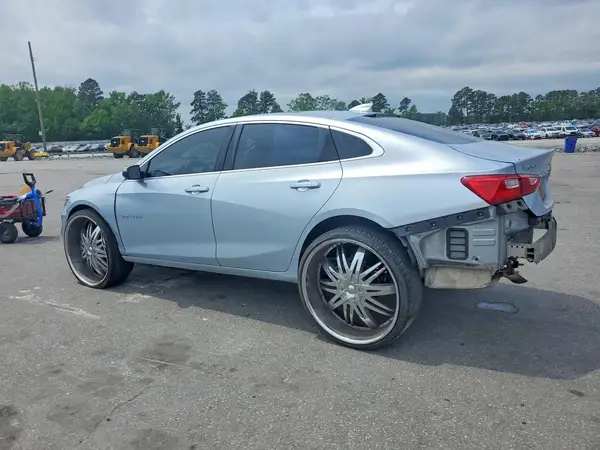 1G1ZD5ST3JF126652 2018 CHEVROLET MALIBU - Image 2