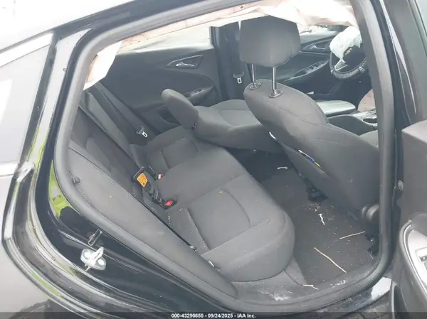 1G1ZD5ST3JF126697 2018 CHEVROLET MALIBU - Image 8