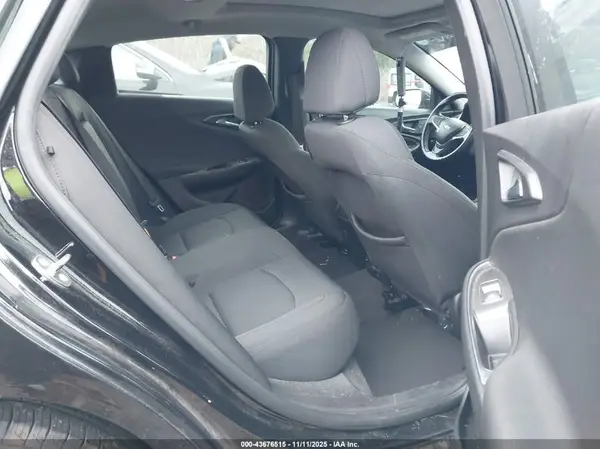 1G1ZD5ST3JF128028 2018 CHEVROLET MALIBU - Image 8