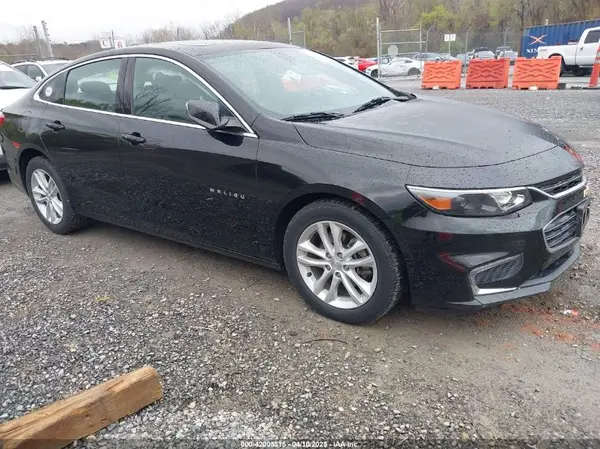 1G1ZD5ST3JF128109 2018 CHEVROLET MALIBU - Image 1