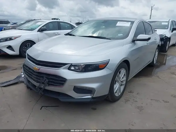 1G1ZD5ST3JF129504 2018 CHEVROLET MALIBU - Image 2