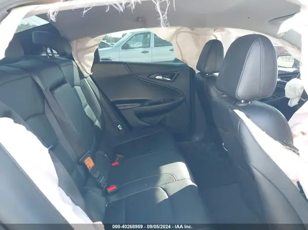 1G1ZD5ST3JF130393 2018 CHEVROLET MALIBU - Image 8