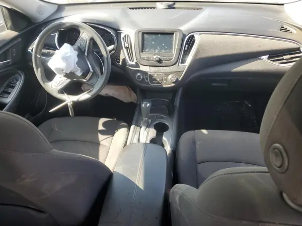 1G1ZD5ST3JF138090 2018 CHEVROLET MALIBU - Image 8
