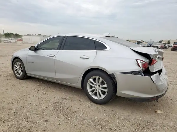 1G1ZD5ST3JF140664 2018 CHEVROLET MALIBU - Image 2