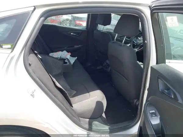 1G1ZD5ST3JF143337 2018 CHEVROLET MALIBU - Image 8