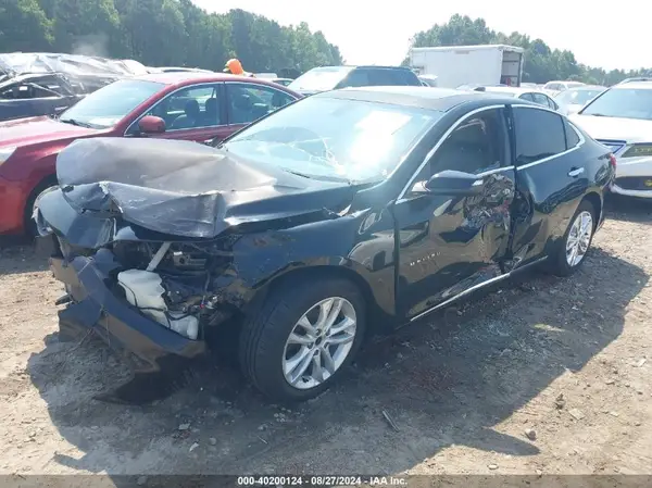 1G1ZD5ST3JF146965 2018 CHEVROLET MALIBU - Image 2