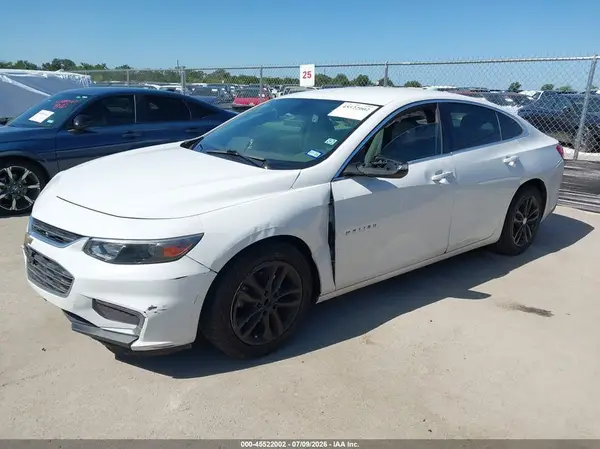 1G1ZD5ST3JF147193 2018 CHEVROLET MALIBU - Image 2
