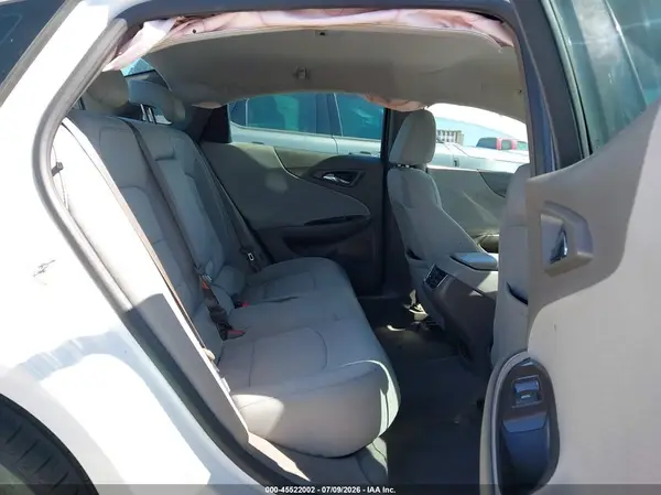 1G1ZD5ST3JF147193 2018 CHEVROLET MALIBU - Image 8