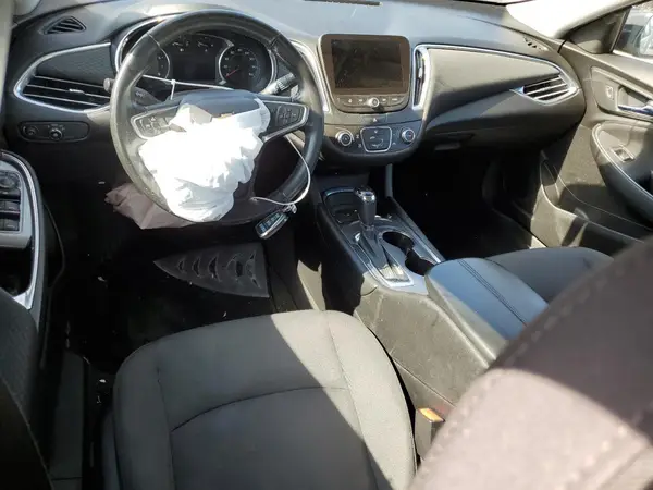 1G1ZD5ST3JF148988 2018 CHEVROLET MALIBU - Image 8