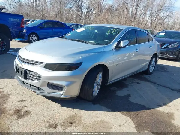 1G1ZD5ST3JF150160 2018 CHEVROLET MALIBU - Image 2