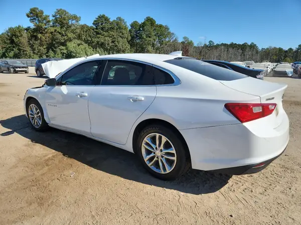 1G1ZD5ST3JF150675 2018 CHEVROLET MALIBU - Image 2