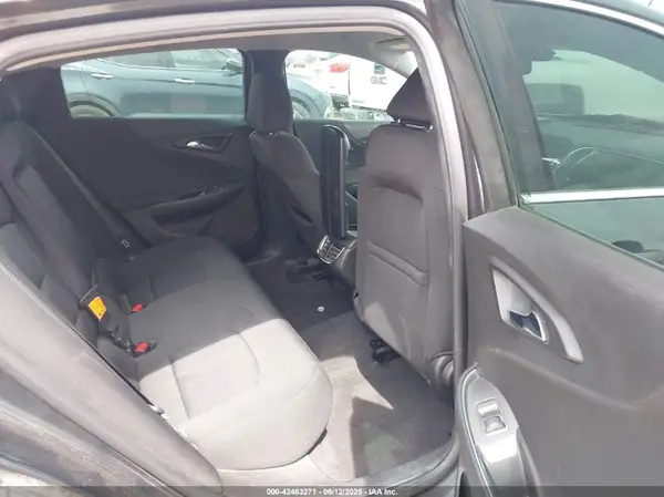 1G1ZD5ST3JF153902 2018 CHEVROLET MALIBU - Image 8
