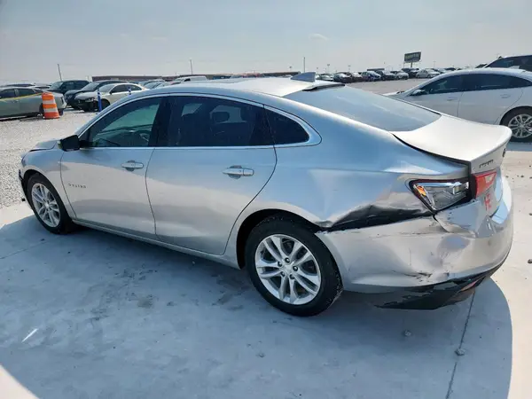 1G1ZD5ST3JF157156 2018 CHEVROLET MALIBU - Image 2