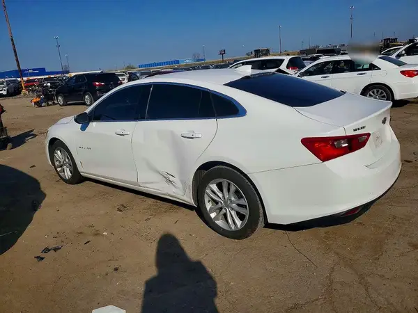 1G1ZD5ST3JF157738 2018 CHEVROLET MALIBU - Image 2