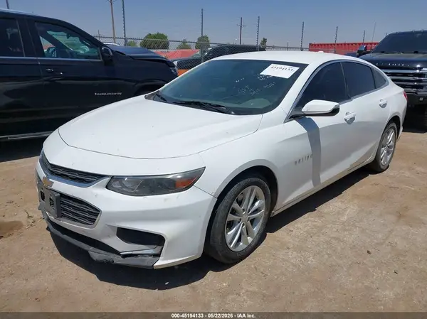 1G1ZD5ST3JF172014 2018 CHEVROLET MALIBU - Image 2