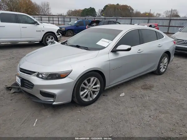 1G1ZD5ST3JF174524 2018 CHEVROLET MALIBU - Image 2