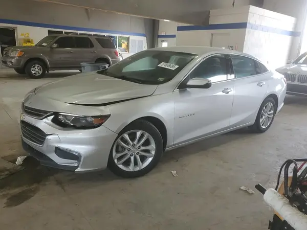 1G1ZD5ST3JF174667 2018 CHEVROLET MALIBU - Image 1