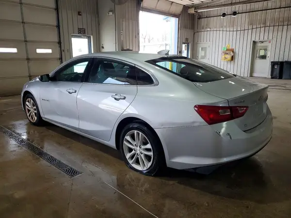 1G1ZD5ST3JF174961 2018 CHEVROLET MALIBU - Image 2