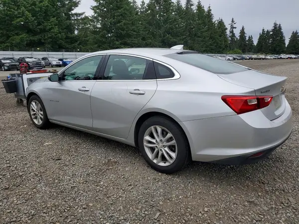 1G1ZD5ST3JF175785 2018 CHEVROLET MALIBU - Image 2