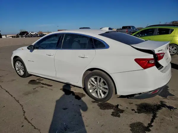 1G1ZD5ST3JF176502 2018 CHEVROLET MALIBU - Image 2