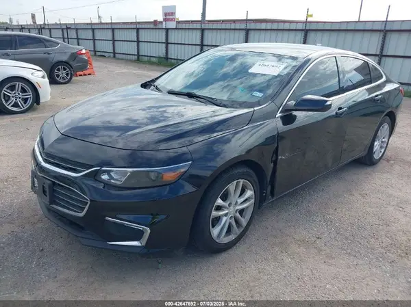 1G1ZD5ST3JF177620 2018 CHEVROLET MALIBU - Image 2