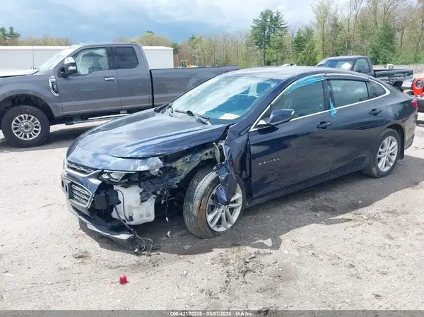 1G1ZD5ST3JF181523 2018 CHEVROLET MALIBU - Image 2