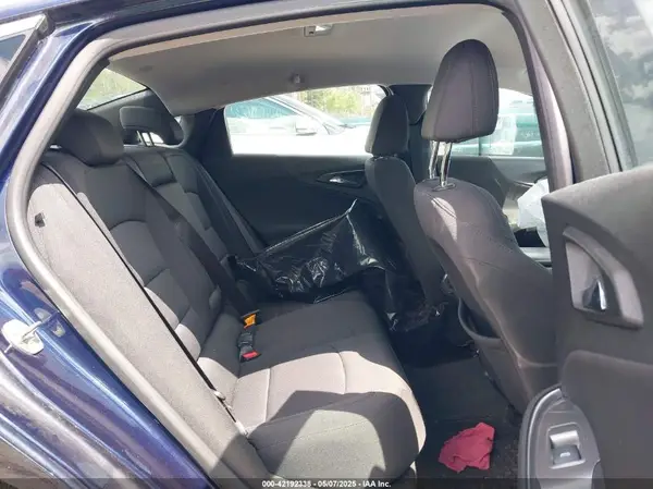 1G1ZD5ST3JF181523 2018 CHEVROLET MALIBU - Image 8