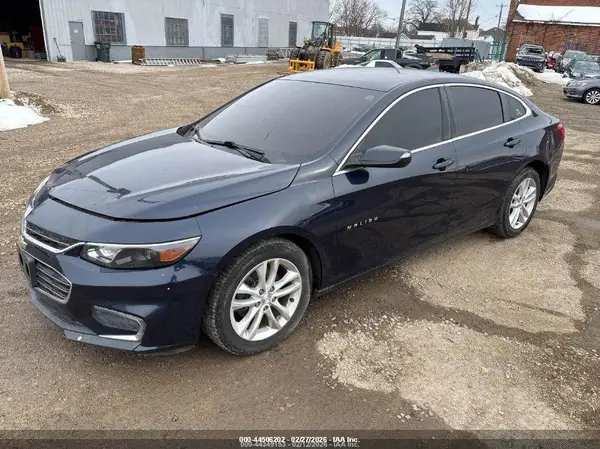 1G1ZD5ST3JF181859 2018 CHEVROLET MALIBU - Image 2