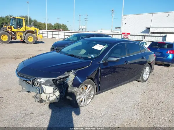 1G1ZD5ST3JF182607 2018 CHEVROLET MALIBU - Image 2