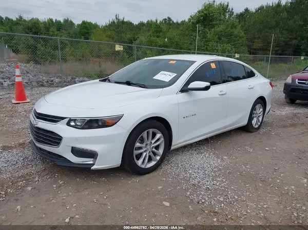 1G1ZD5ST3JF188052 2018 CHEVROLET MALIBU - Image 2