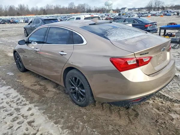 1G1ZD5ST3JF188116 2018 CHEVROLET MALIBU - Image 2