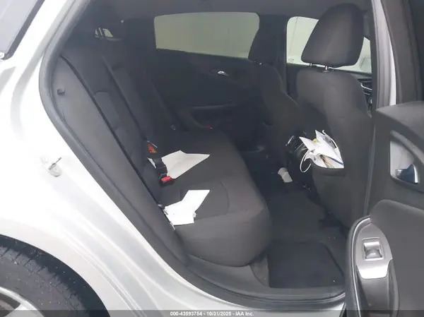 1G1ZD5ST3JF191467 2018 CHEVROLET MALIBU - Image 8