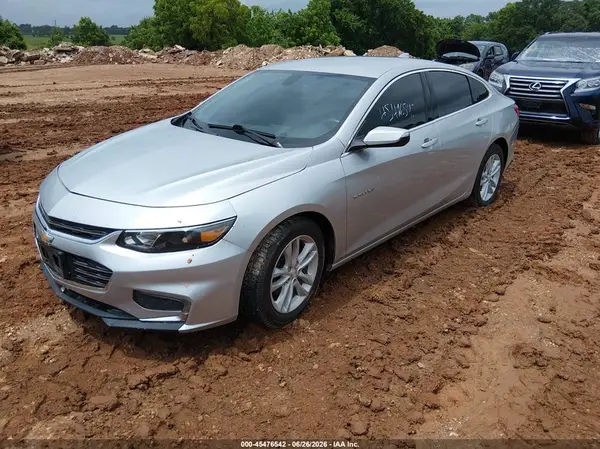 1G1ZD5ST3JF192876 2018 CHEVROLET MALIBU - Image 2