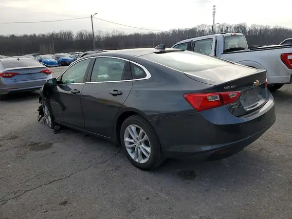 1G1ZD5ST3JF193235 2018 CHEVROLET MALIBU - Image 2