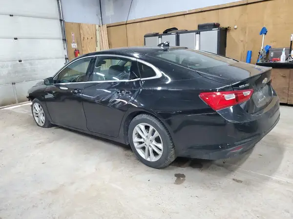 1G1ZD5ST3JF196295 2018 CHEVROLET MALIBU - Image 2