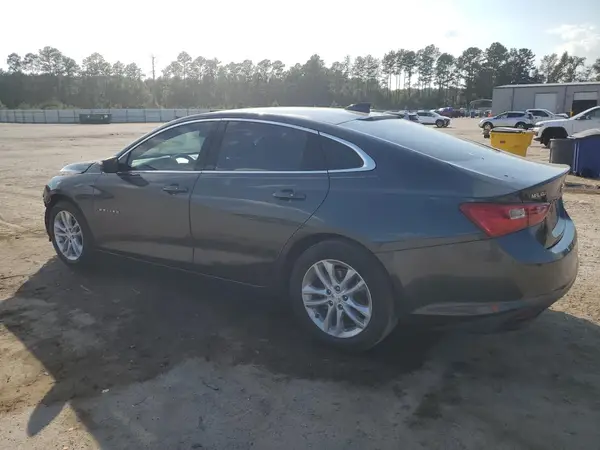 1G1ZD5ST3JF196989 2018 CHEVROLET MALIBU - Image 2