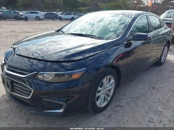 1G1ZD5ST3JF200698 2018 CHEVROLET MALIBU - Image 2