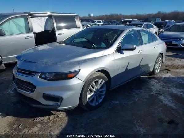 1G1ZD5ST3JF200782 2018 CHEVROLET MALIBU - Image 2