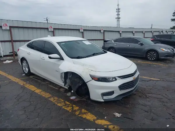 1G1ZD5ST3JF208087 2018 CHEVROLET MALIBU - Image 1