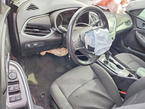 1G1ZD5ST3JF210308 2018 CHEVROLET MALIBU - Image 8