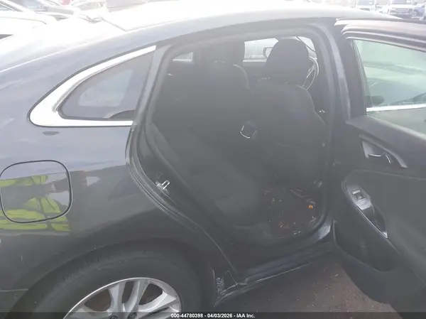 1G1ZD5ST3JF210597 2018 CHEVROLET MALIBU - Image 8
