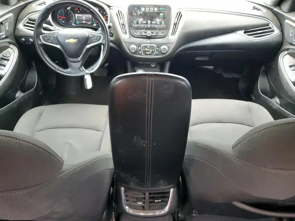 1G1ZD5ST3JF212351 2018 CHEVROLET MALIBU - Image 8