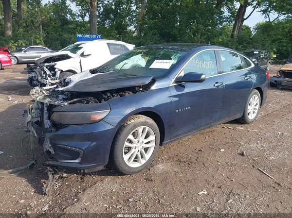 1G1ZD5ST3JF212687 2018 CHEVROLET MALIBU - Image 2