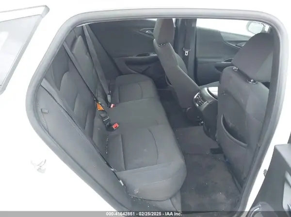 1G1ZD5ST3JF212737 2018 CHEVROLET MALIBU - Image 8