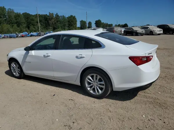 1G1ZD5ST3JF216089 2018 CHEVROLET MALIBU - Image 2