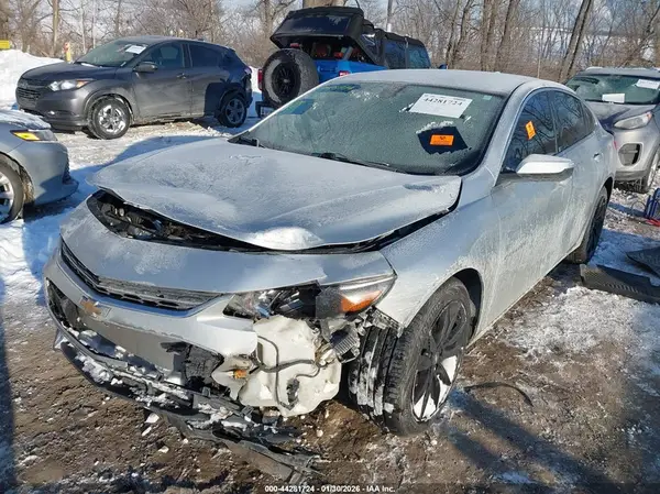 1G1ZD5ST3JF216836 2018 CHEVROLET MALIBU - Image 2