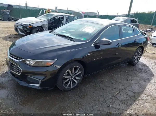 1G1ZD5ST3JF219266 2018 CHEVROLET MALIBU - Image 2