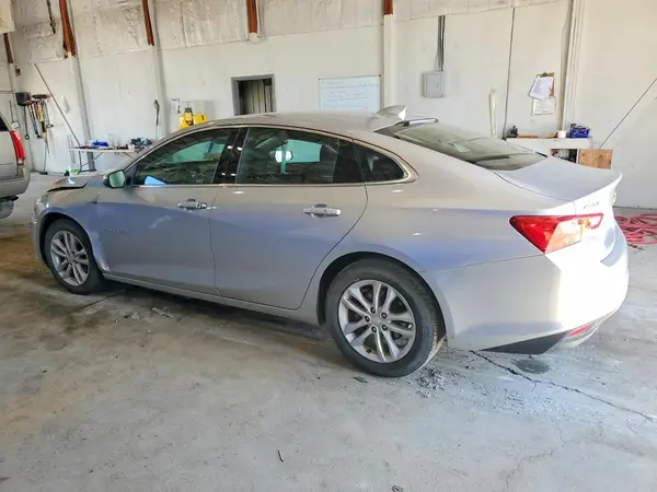 1G1ZD5ST3JF219655 2018 CHEVROLET MALIBU - Image 2